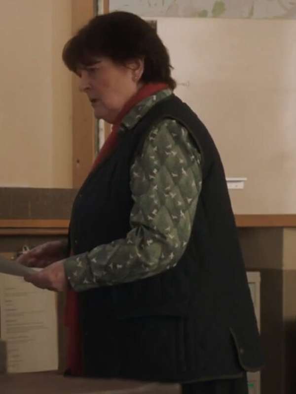 Brenda Blethyn Vera 2025 Black Quilted Vest