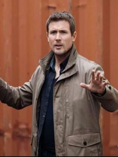 Hudson and Rex S03 Charlie Hudson Beige Cotton Jacket