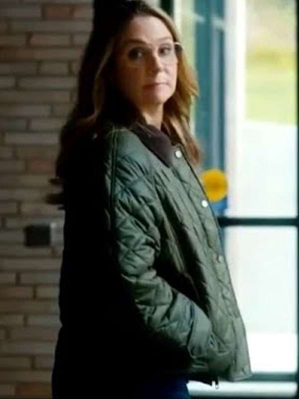 Hudson & Rex S05 Megan Follows Green Quilted Jacket