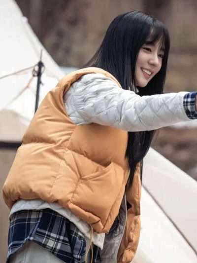 Newtopia S01 Kim Jisoo Puffer Vest
