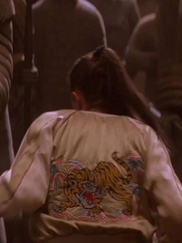 Tomb Raider The Cradle of Life Lara Croft Golden Jacket