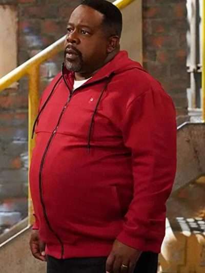 TV Series The Neighborhood Cedric The Entertainer Red Hoodie