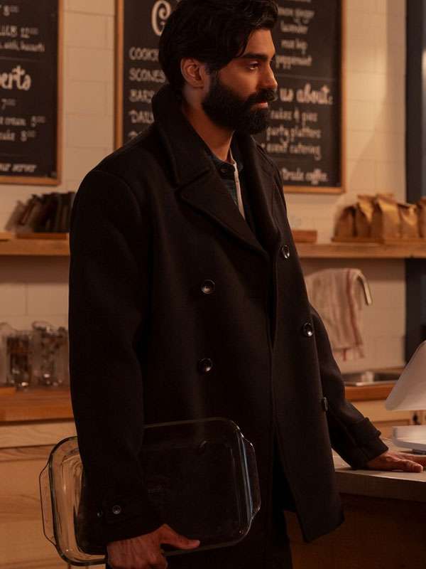 Shop Raymond Ablack Ginny & Georgia S03 Black Peacoat