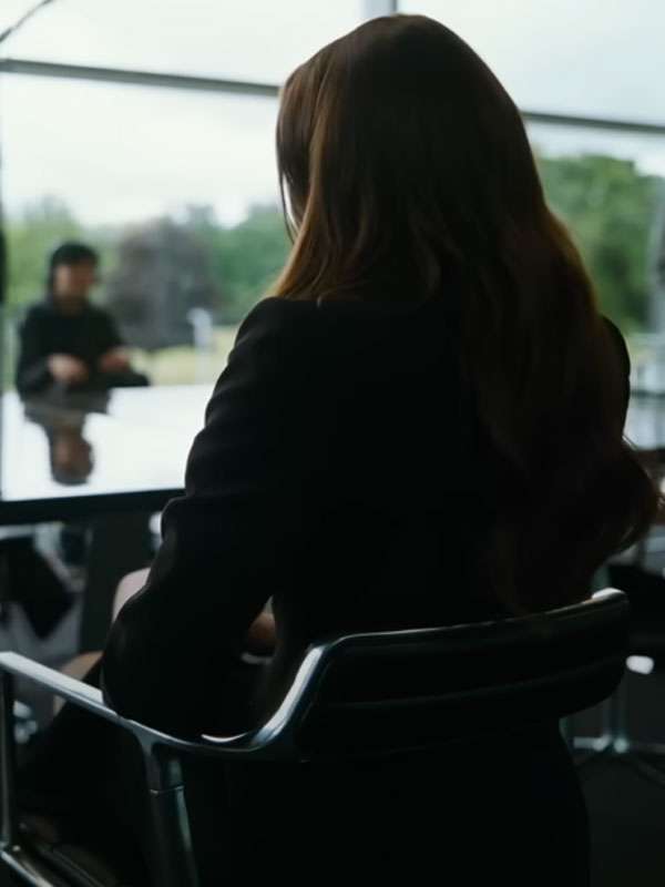 Bugonia 2025 Emma Stone Black Blazer
