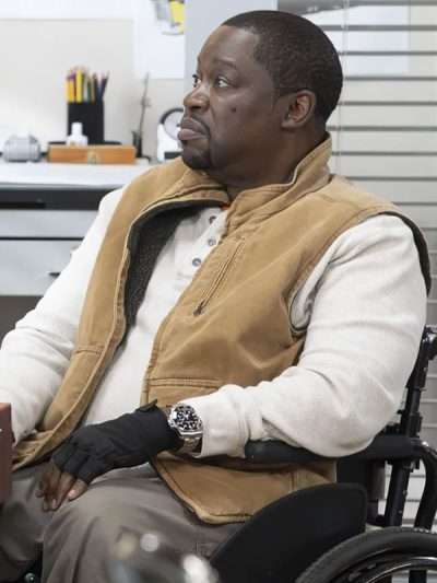 Daryl Chill Mitchell Shifting Gears S01 Brown Cotton Vest