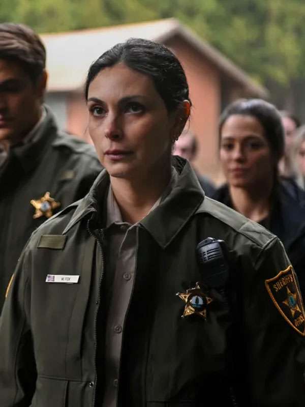Fire Country 2025 Morena Baccarin Green Cotton Jacket