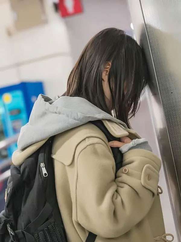 Spirit Fingers Park Ji-hu Beige Coat