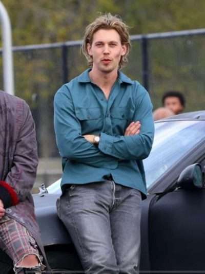 Caught Stealing 2025 Austin Butler Blue Shirt