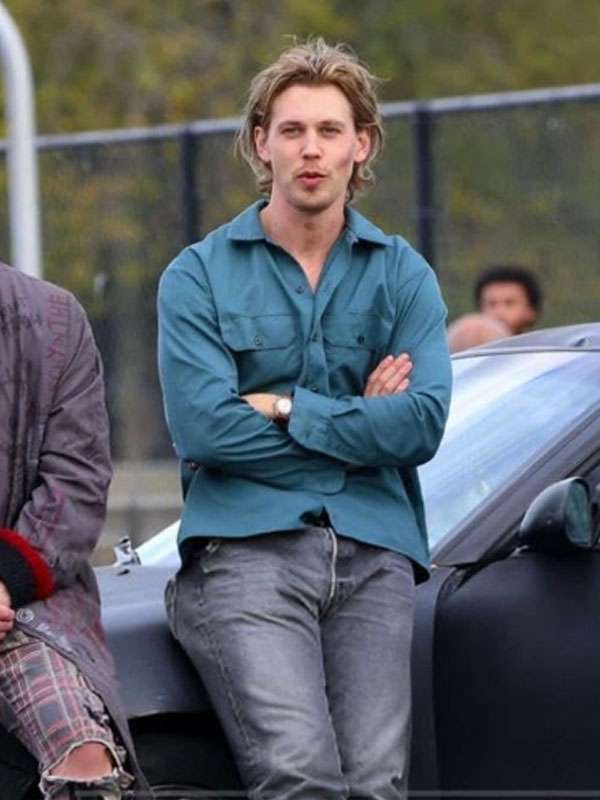 Caught Stealing 2025 Austin Butler Blue Shirt