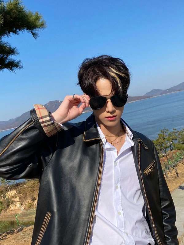 Younghoon The Boyz Black Leather Jacket - Image 3