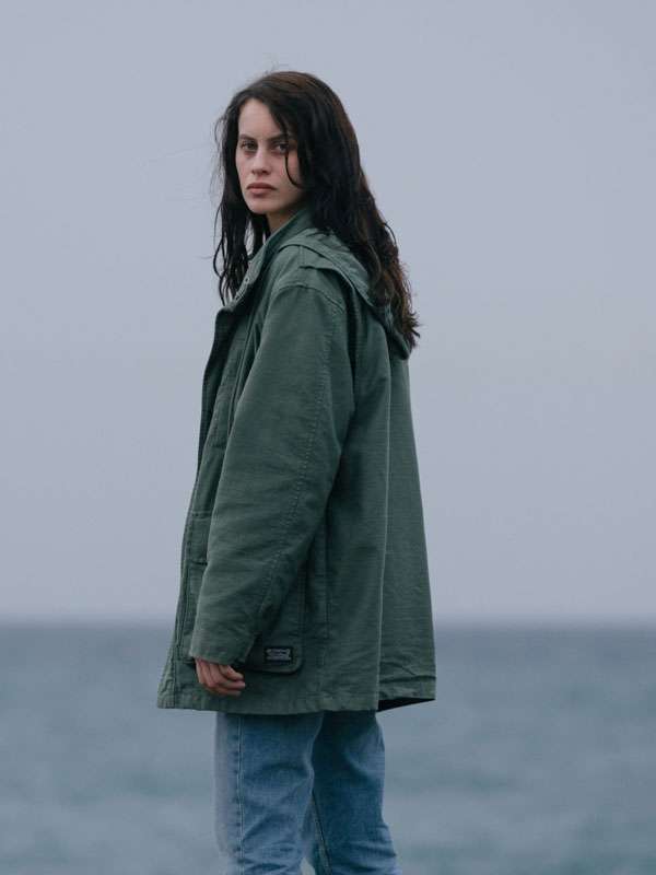 The Snow Girl Miren Rojo Green Jacket