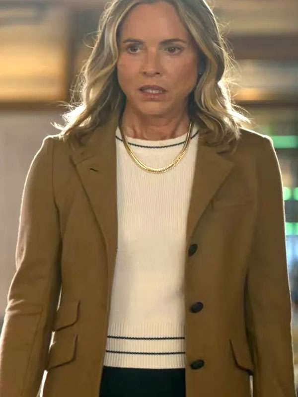 Belle Buckley The Waterfront Brown Blazer