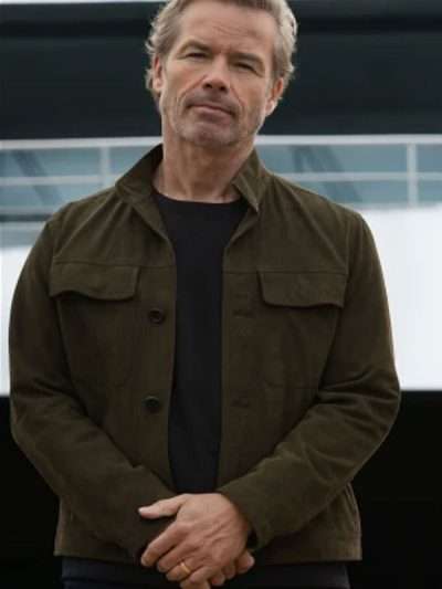 The Woman in Cabin 10 Guy Pearce Jacket