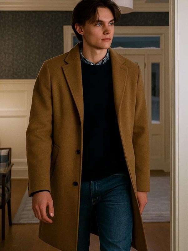 The Summer I Turned Pretty S03 Conrad Brown Wool Coat