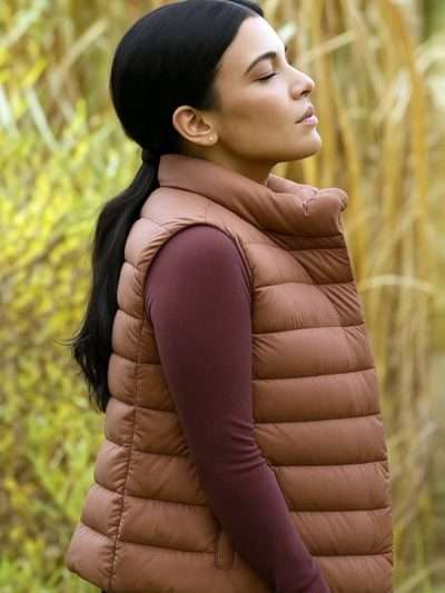 My Life With The Walter Boys S02 Jackie Howard Brown Vest