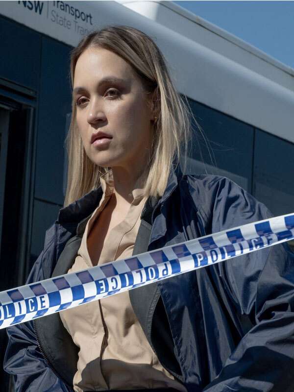 NCIS Sydney S02 Evie Cooper Blue Jacket