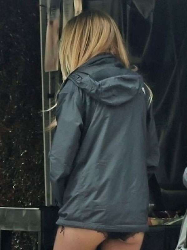 Justine Lupe Nobody Wants This S02 Black Jacket