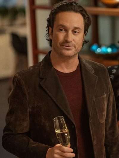 Oliver Hudson A Merry Little Ex-Mas Brown Blazer