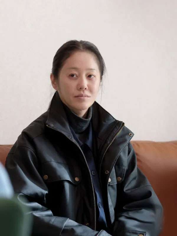 Go Hyun-jung Queen Mantis Black Leather Jacket