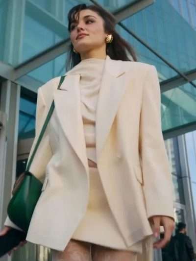 Reminder S01 Hande Erçel White Coat