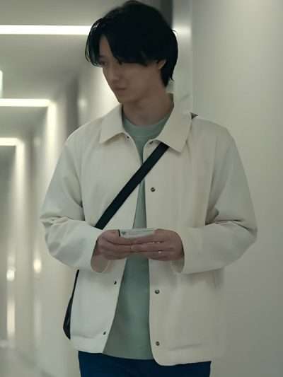 Alice in Borderland Ryohei Arisu White Jacket