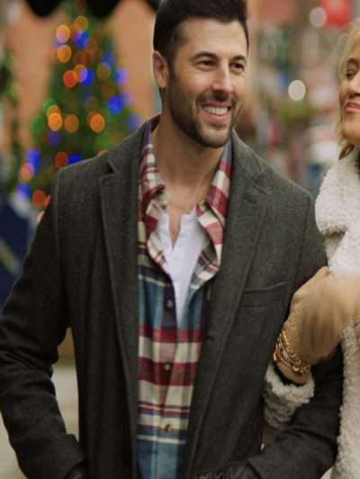 Tom Gipson Christmas in Mistletoe Trench Coat