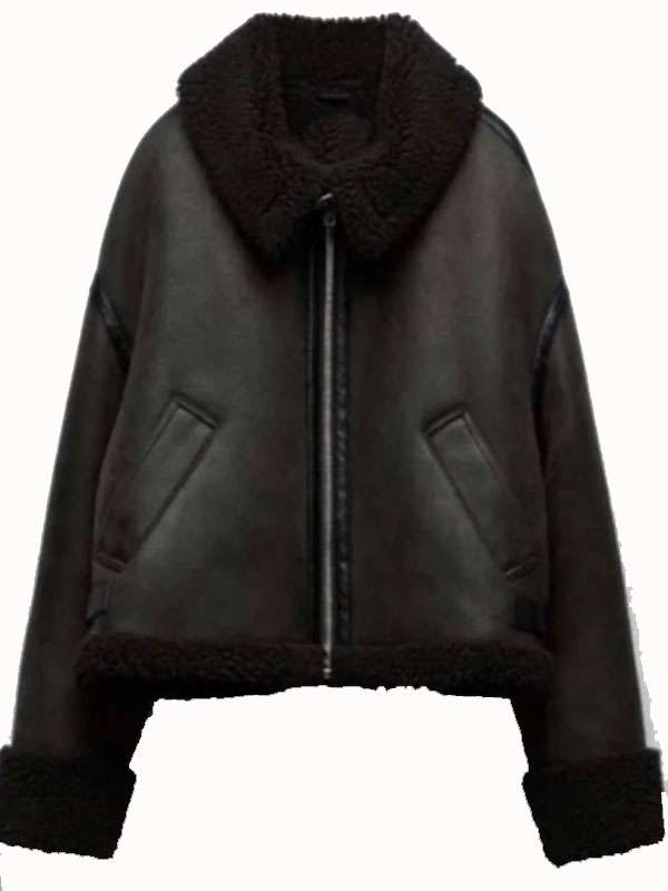All Her Fault 2025 Abby Elliott Shearling Leather Jacket