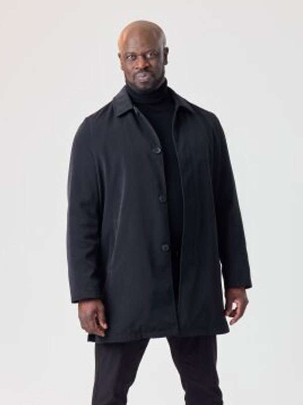 Cedric De Souza Christmas Above the Clouds 2025 Black Coat