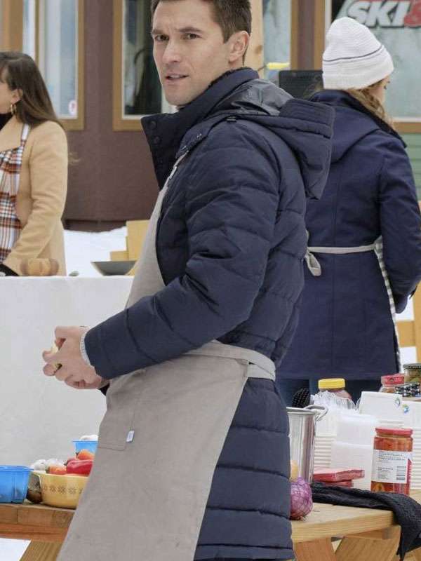 Jack Turner Love in Winterland Blue Puffer Jacket - Image 5