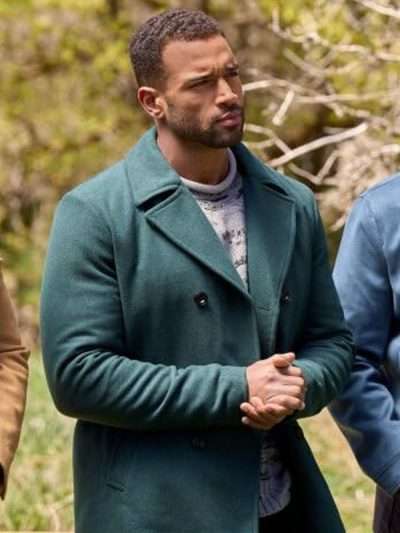 Finding Mr. Christmas S02 Marcus Brodie Peacoat