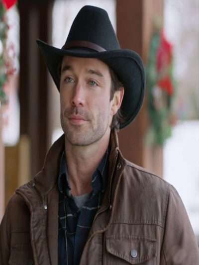 Joe Scarpellino A Wild West Christmas Brown Jacket