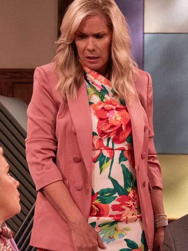 Leanne S01 Leanne Morgan Pink Blazer