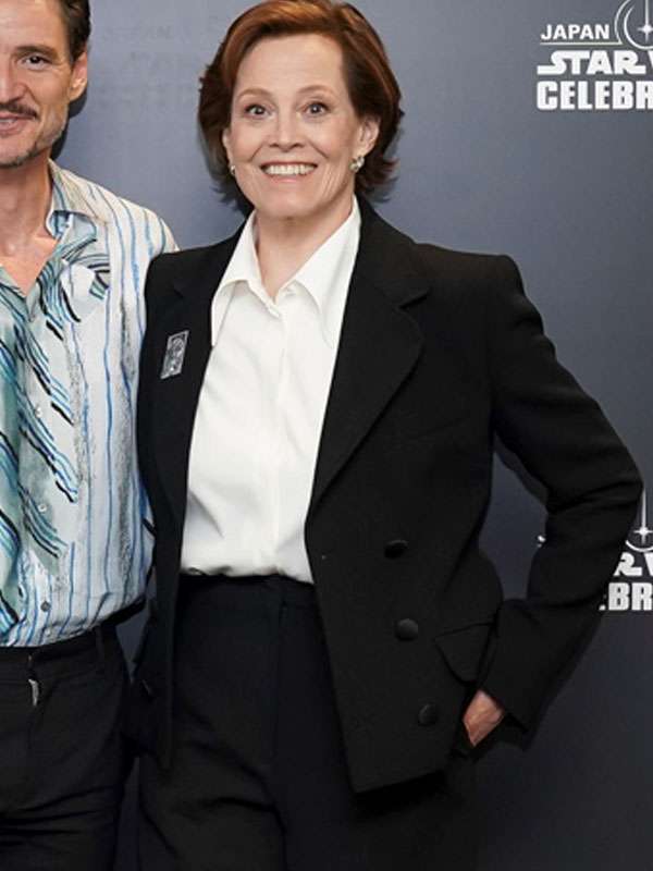 Star Wars The Mandalorian and Grogu 2026 Premiere Sigourney Weaver Black Blazer