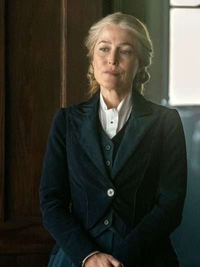 Gillian Anderson The Abandons Black Blazer