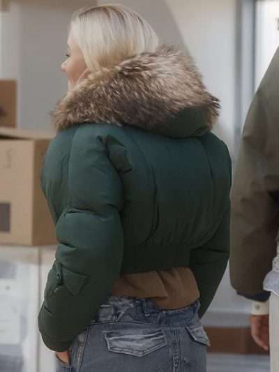 Zara Larsson Up Close 2025 Cropped Puffer Jacket