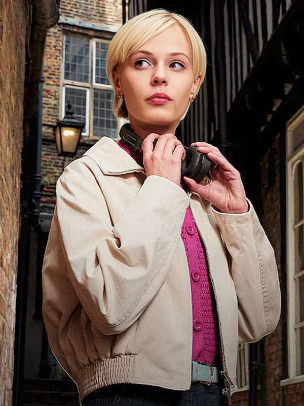 Patience S02 Ella Maisy Purvis Beige Jacket