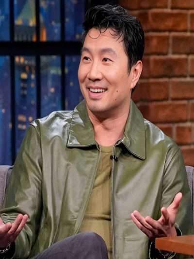 Late Night With Seth Meyers S13 Simu Liu Green Jacket