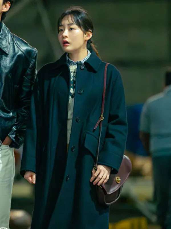 Typhoon Family S01 Kim Min-ha Black Coat