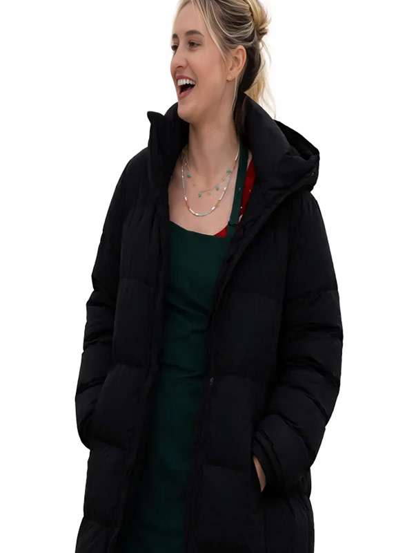 Reminders of Him 2026 Lainey Wilson Black Hooded Coat