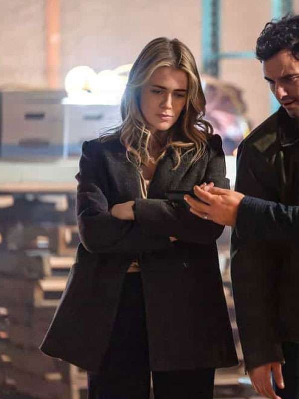 Rebecca Henderson The Hunting Party S02 Grey Coat