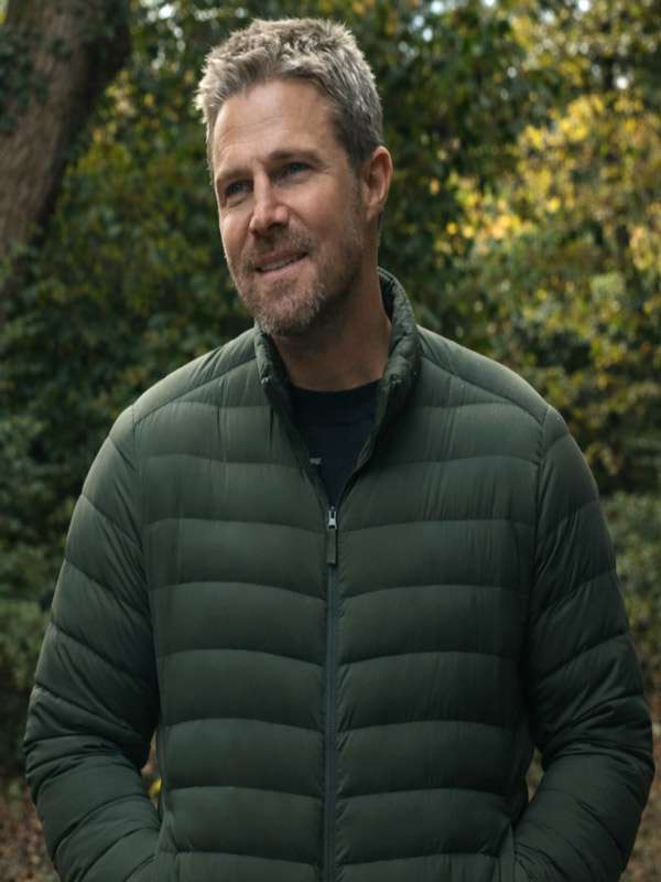 Stephen Amell The Borderline 2026 Green Puffer Jacket