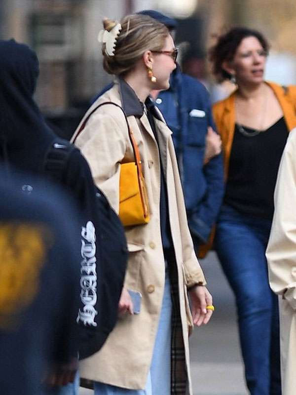 Street Style NYC 2026 Gigi Hadid Trench Coat