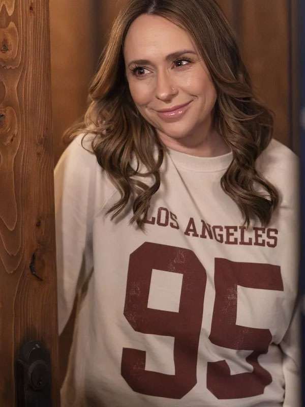 9-1-1 Jennifer Love Hewitt 95 L A Sweatshirt