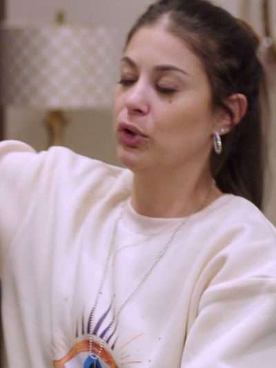 90 Day Fiancé Happily Ever After Loren Brovarnik White Sweatshirt