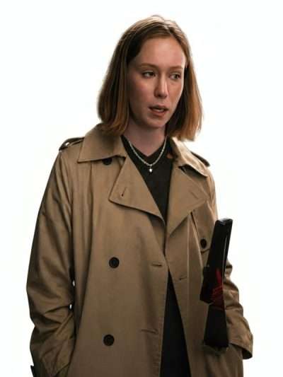 Hacks 2026 Ava Daniels Beige Cotton Coat