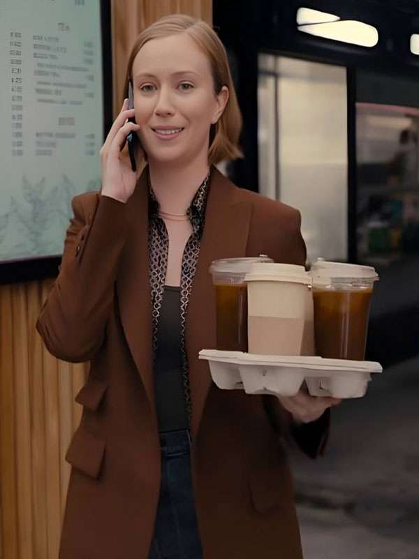 Hacks S03 Ava Daniels Brown Blazer