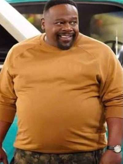 Cedric The Entertainer The Neighborhood S05 Sweatshirt