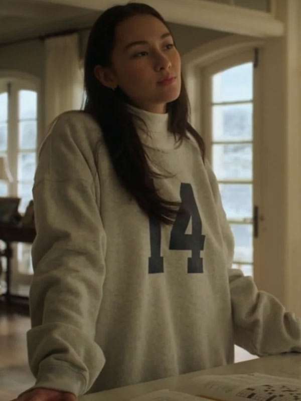 The Summer I Turned Pretty Lola Tung Sweatshirt