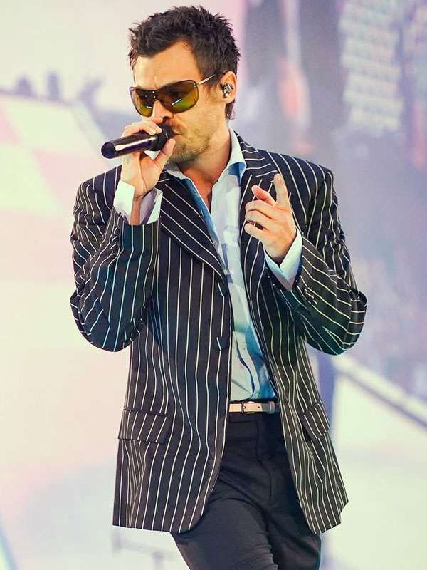 Harry Styles Together Together Tour Embley Stadium 2026 Black Pinstripe Blazer