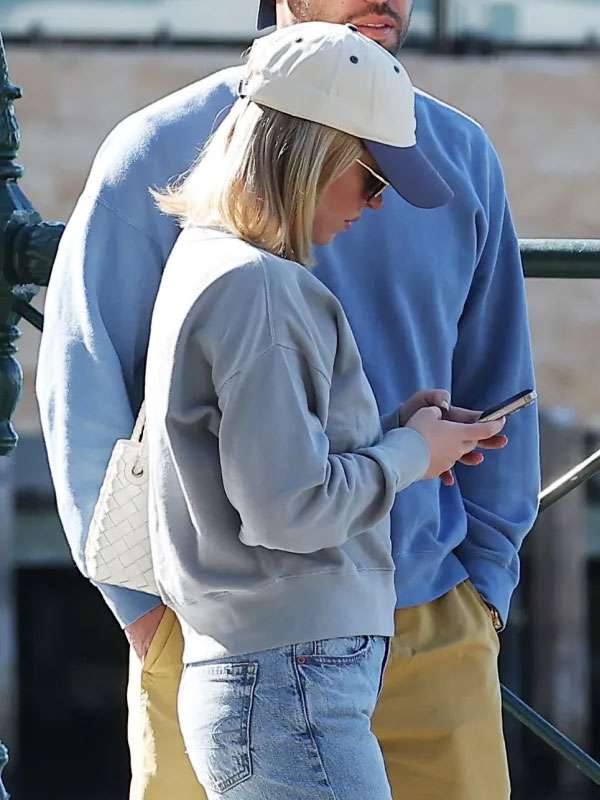 Sydney Sweeney Stree Style 2026 Sydney Harbour Grey Sweatshirt